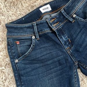 Hudson skinny jean mid-rise